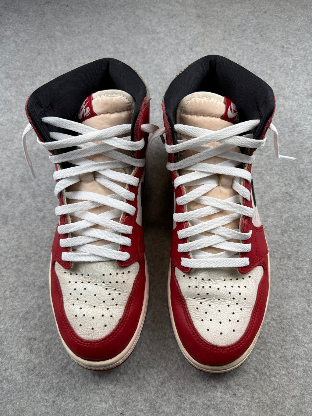 Air Jordan 1 High OG Chicago Lost and Found (USED)