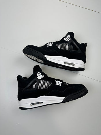Air Jordan 4 Retro White Thunder (USED)