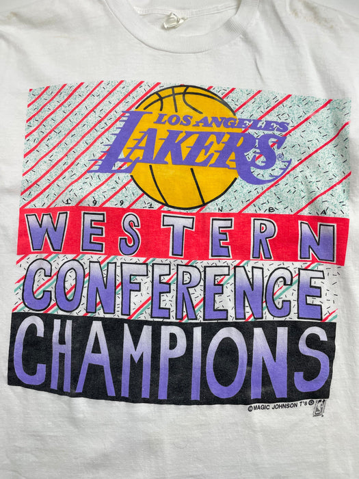 (XL) Vintage Los Angeles Lakers Tee | Vitnage Clothing Store Canada