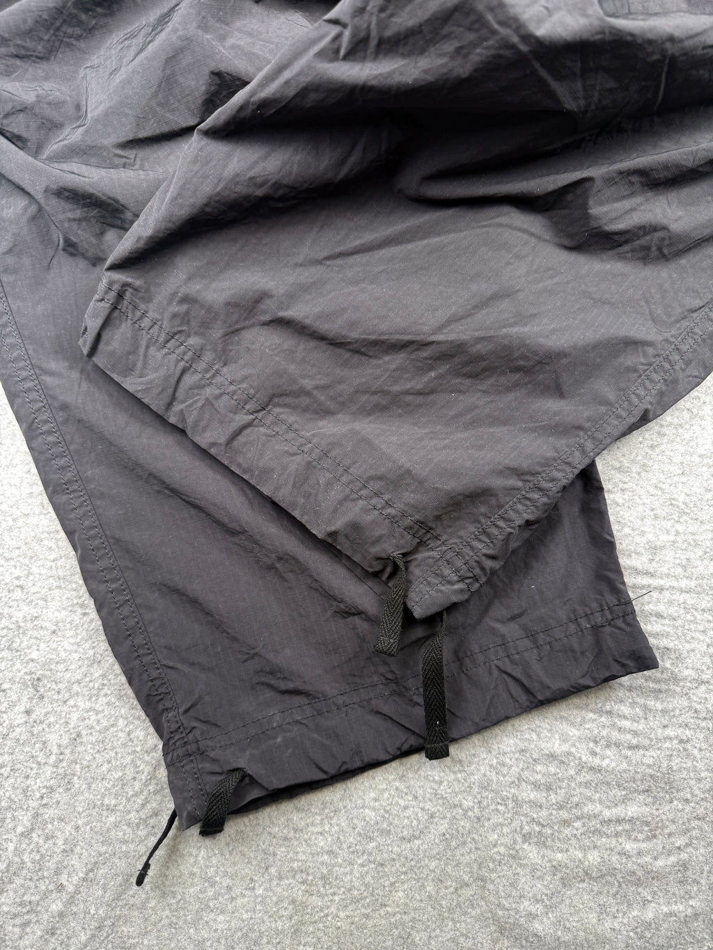and Wander Oversized Cargo Pants Black (USED)