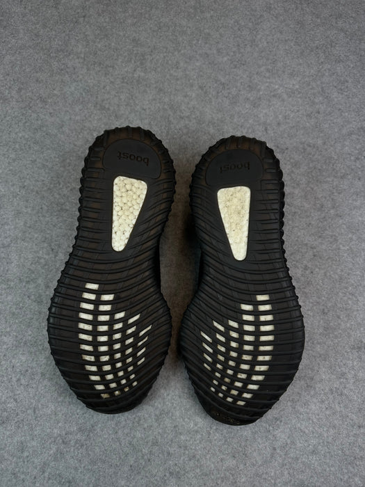 Adidas Yeezy Boost 350 V2 Core Black (USED) | Vitnage Clothing Store Canada