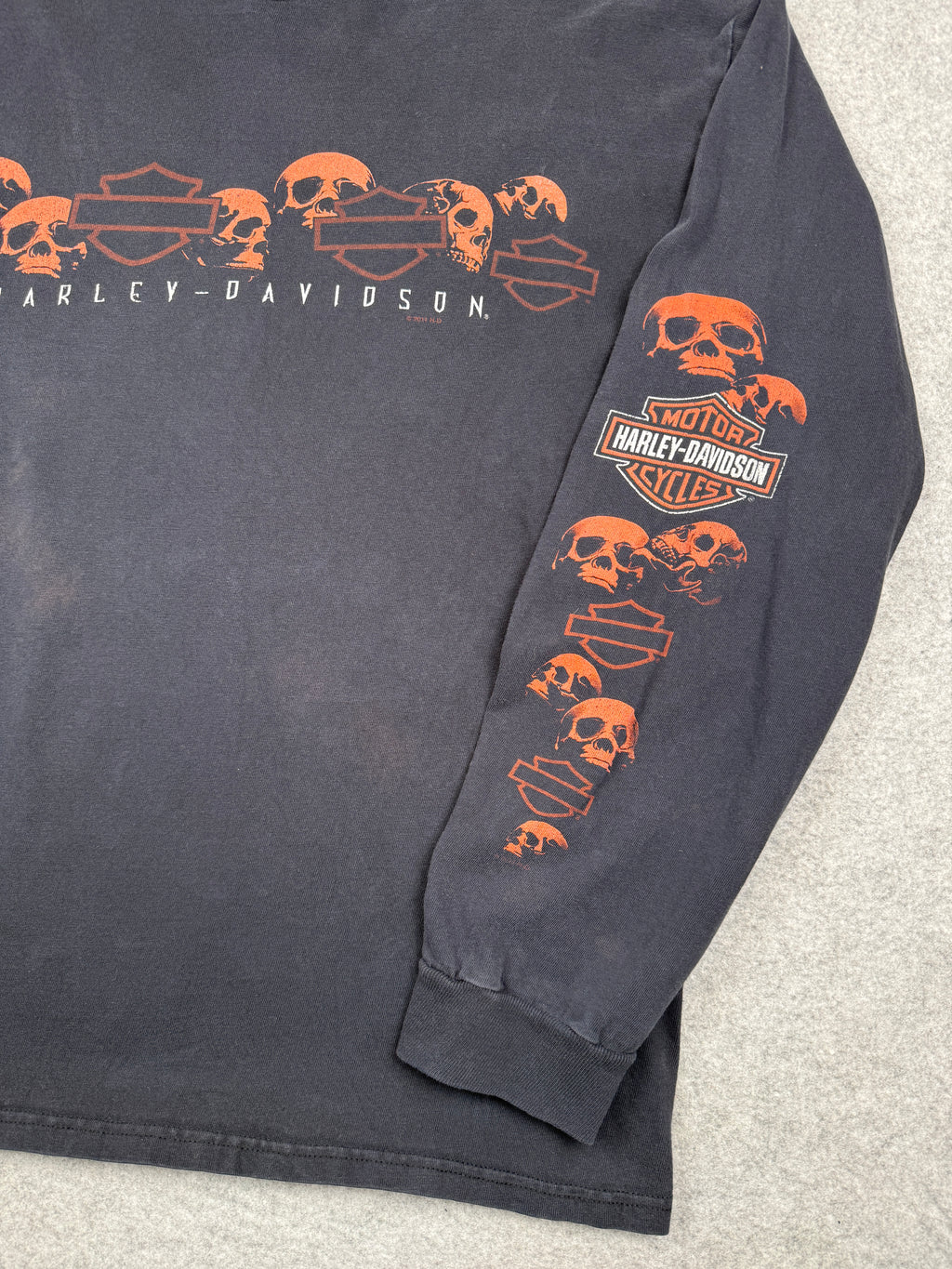 Vintage Harley Davidson Skull Sleeve L/S Tee Black