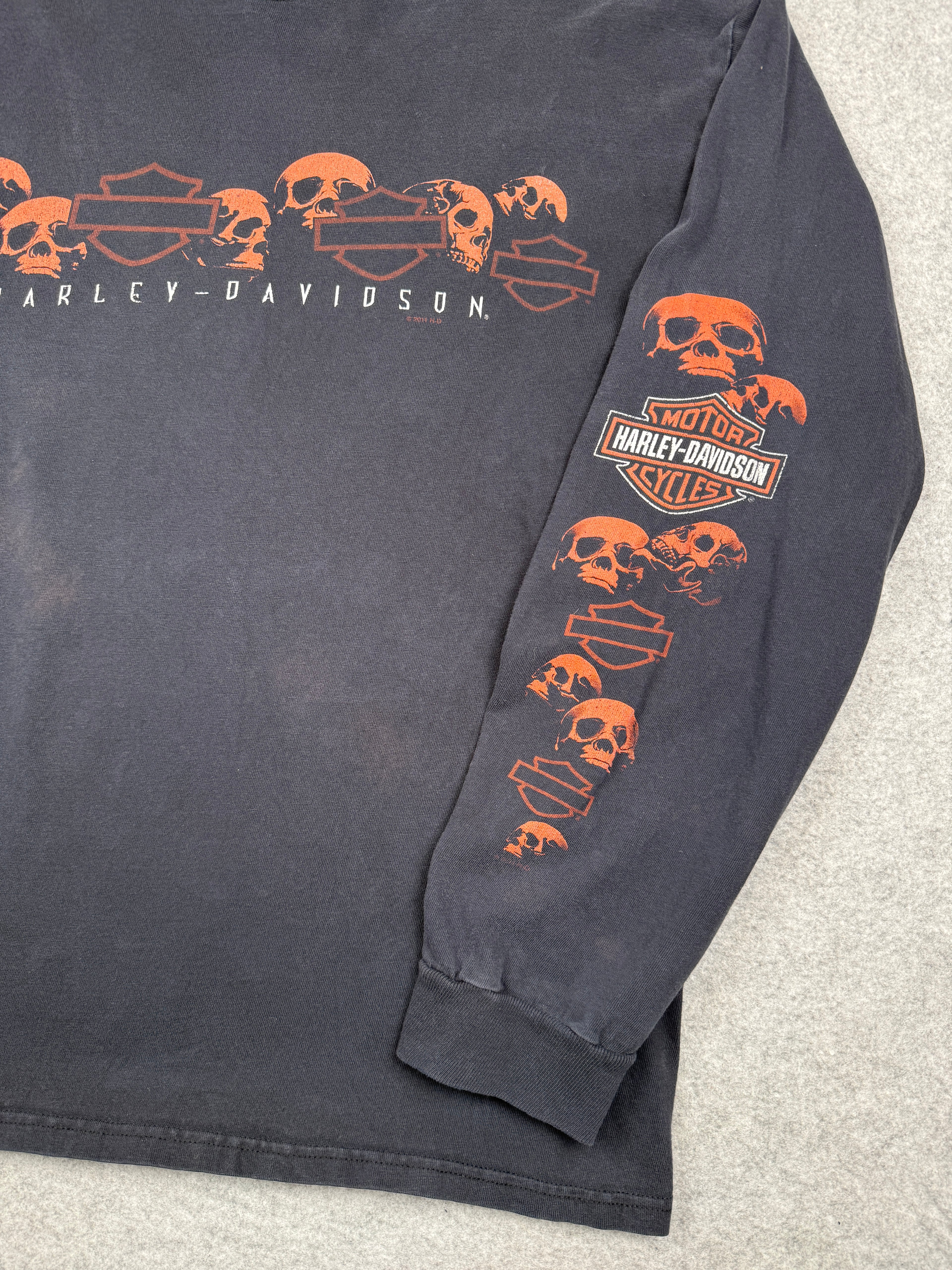 Vintage Harley Davidson Skull Sleeve L/S Tee Black