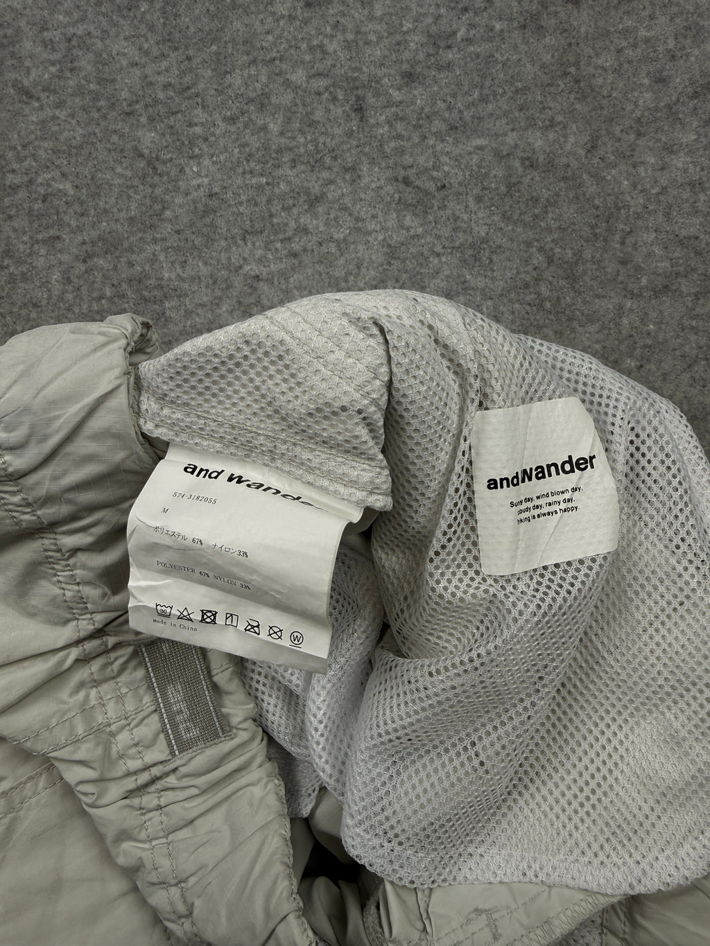 and Wander Oversized Cargo Pants Off-White (USED)