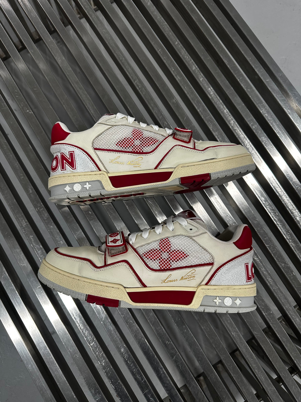 Louis Vuitton Trainer Low White Red Mesh (USED NO BOX)
