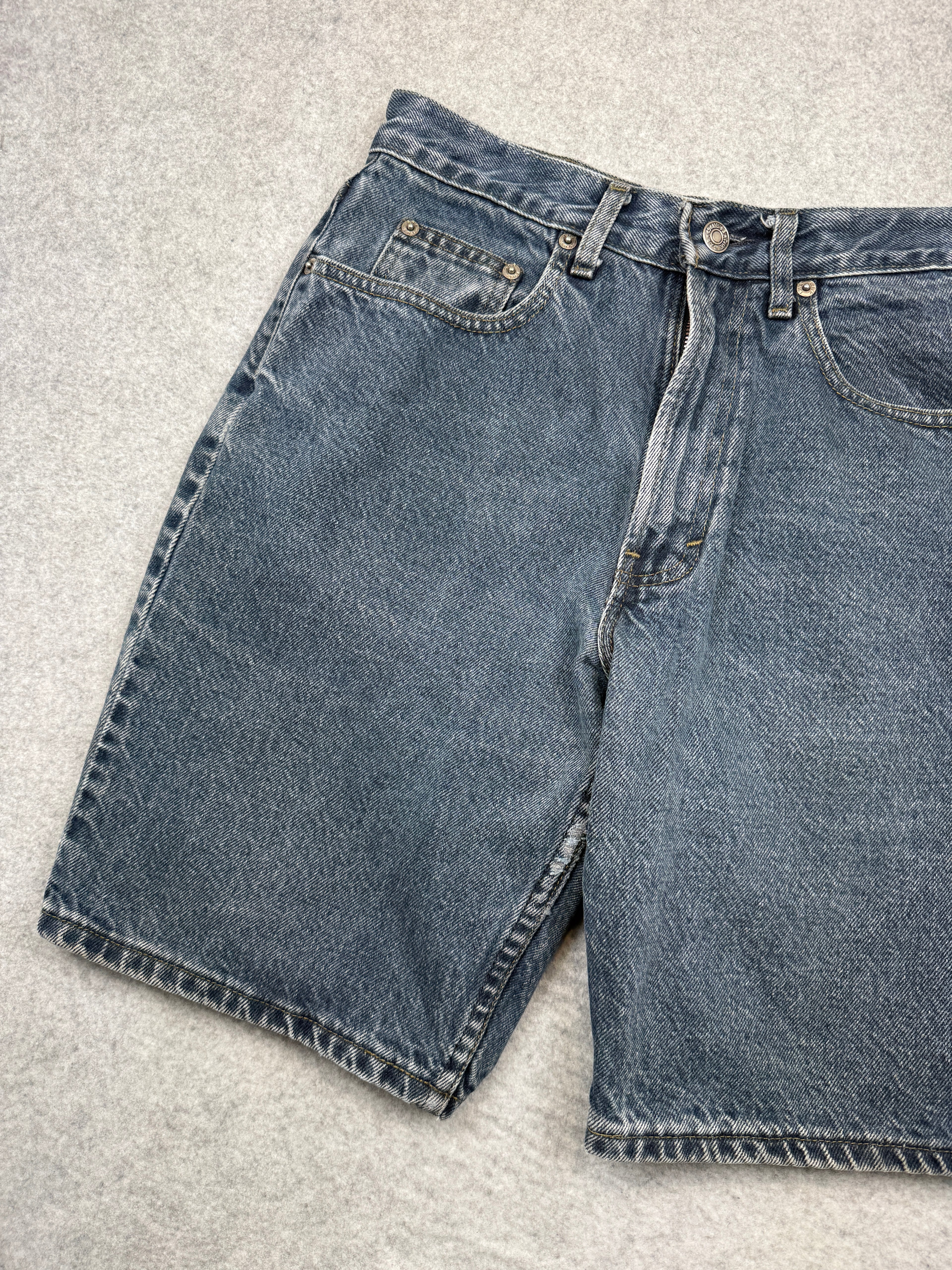 Vintage Gap Denim Easy Fit Denim Shorts