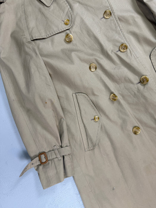 Vintage Women's Burberry Trench Coat Beige | Vitnage Clothing Store Canada