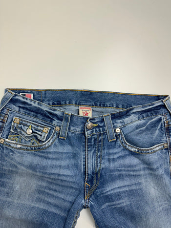 (37) Vintage Y2K True Religion Billy-Cut Denim Jeans