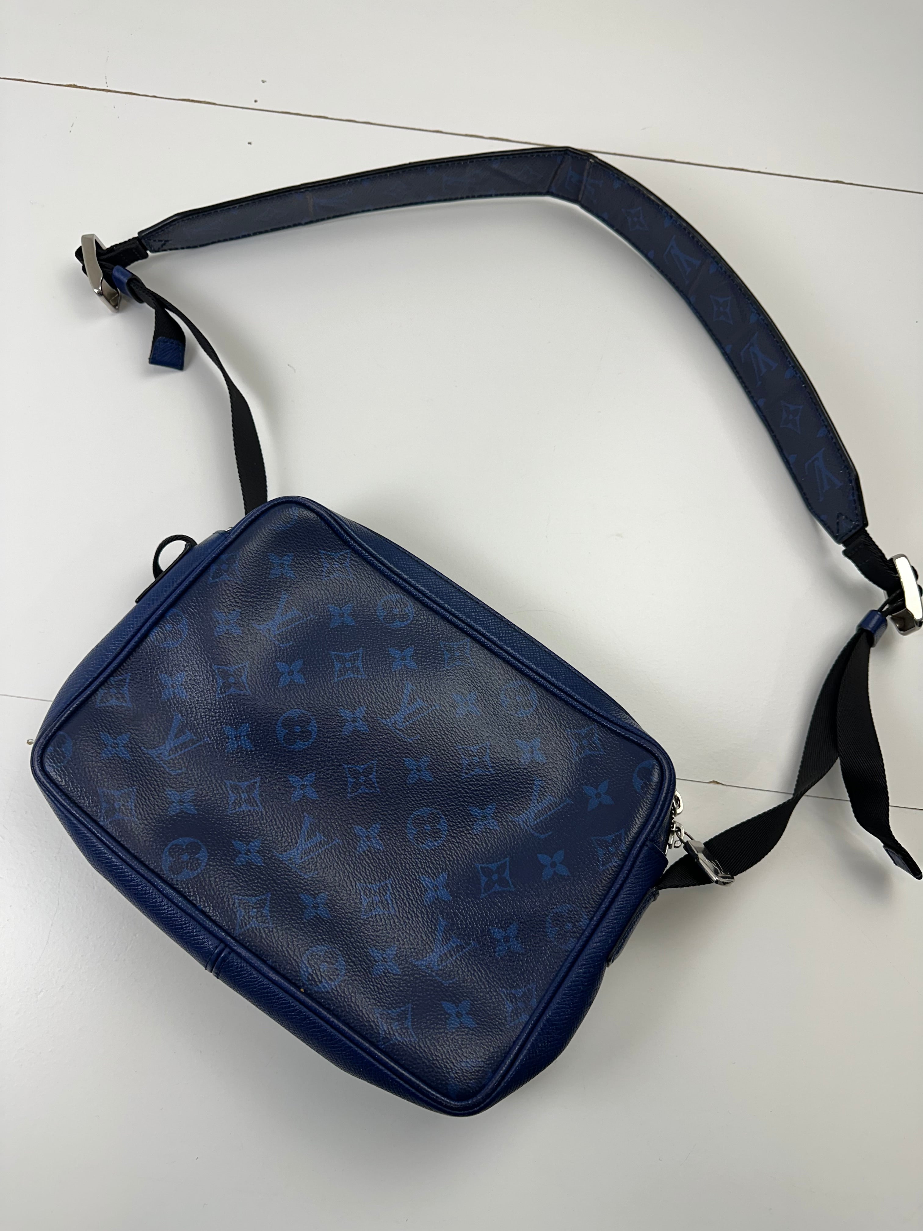 Louis Vuitton Outdoor Monogram Taiga Messenger Bag Blue