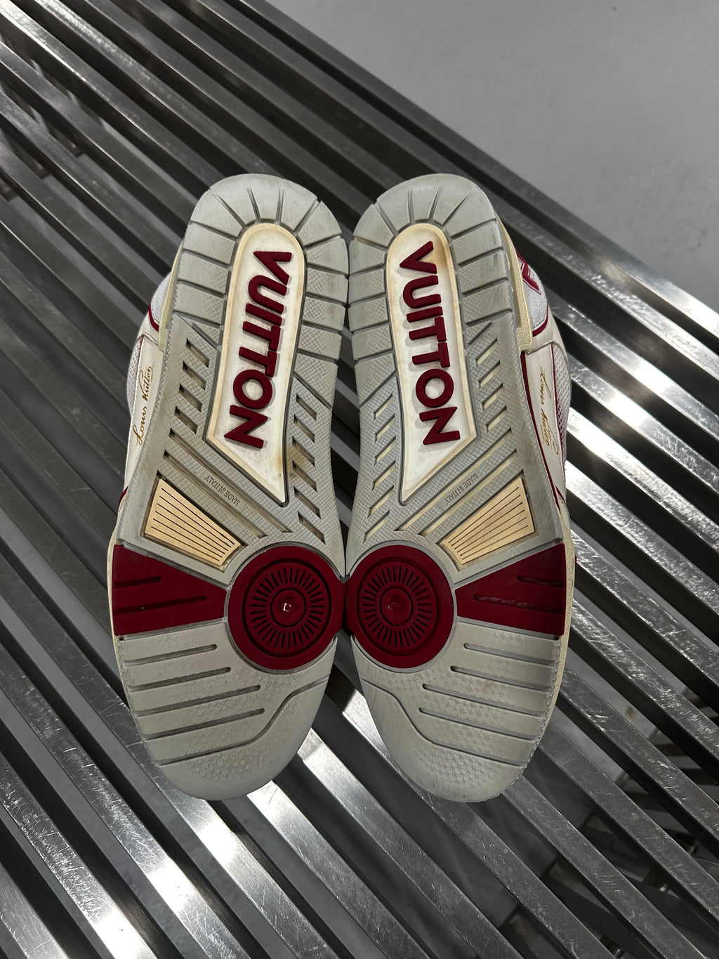 Louis Vuitton Trainer Low White Red Mesh (USED NO BOX)