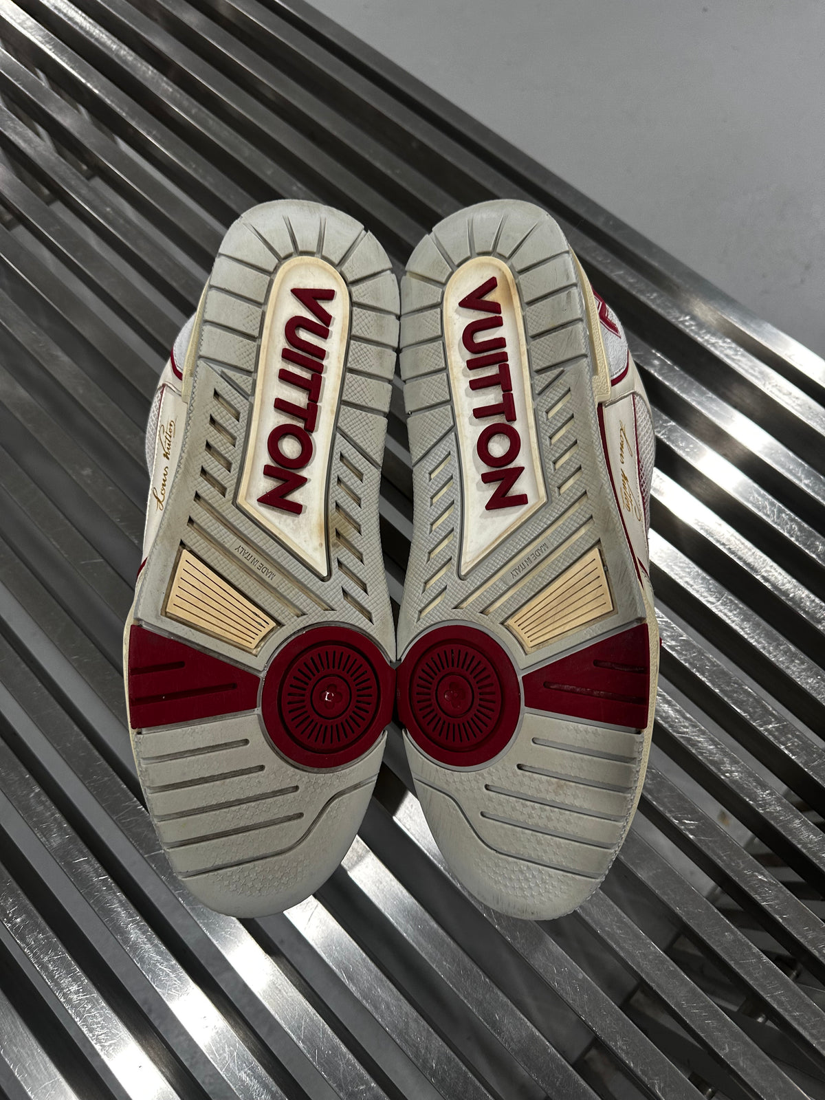 Louis Vuitton Trainer Low White Red Mesh (USED NO BOX)