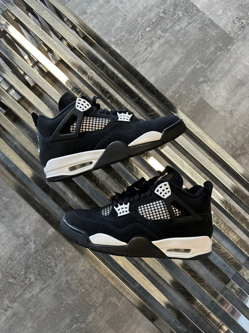 Air Jordan 4 Retro White Thunder (USED) | Vintage Clothing Store Canada