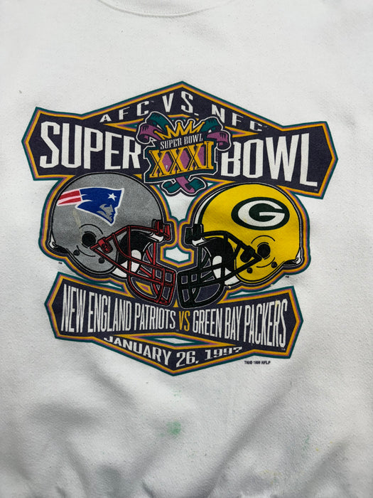 (XL) Vintage '96 Super Bowl XXXI Sweatshirt White | Vitnage Clothing Store Canada