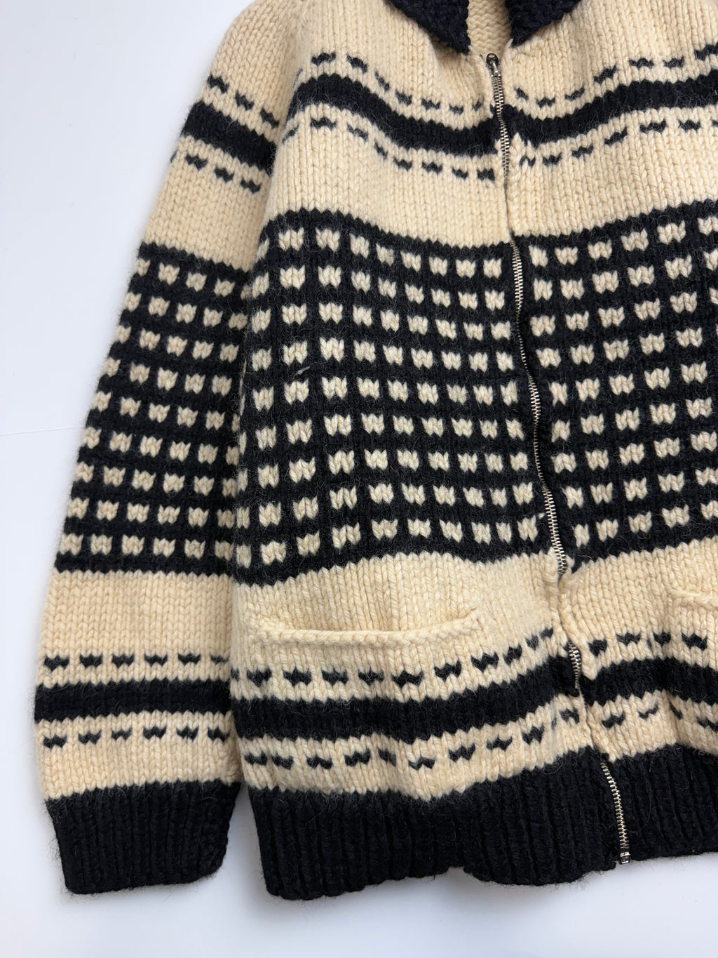 Vintage Cowichan Nordic Fair Knitted Zip Up Sweater