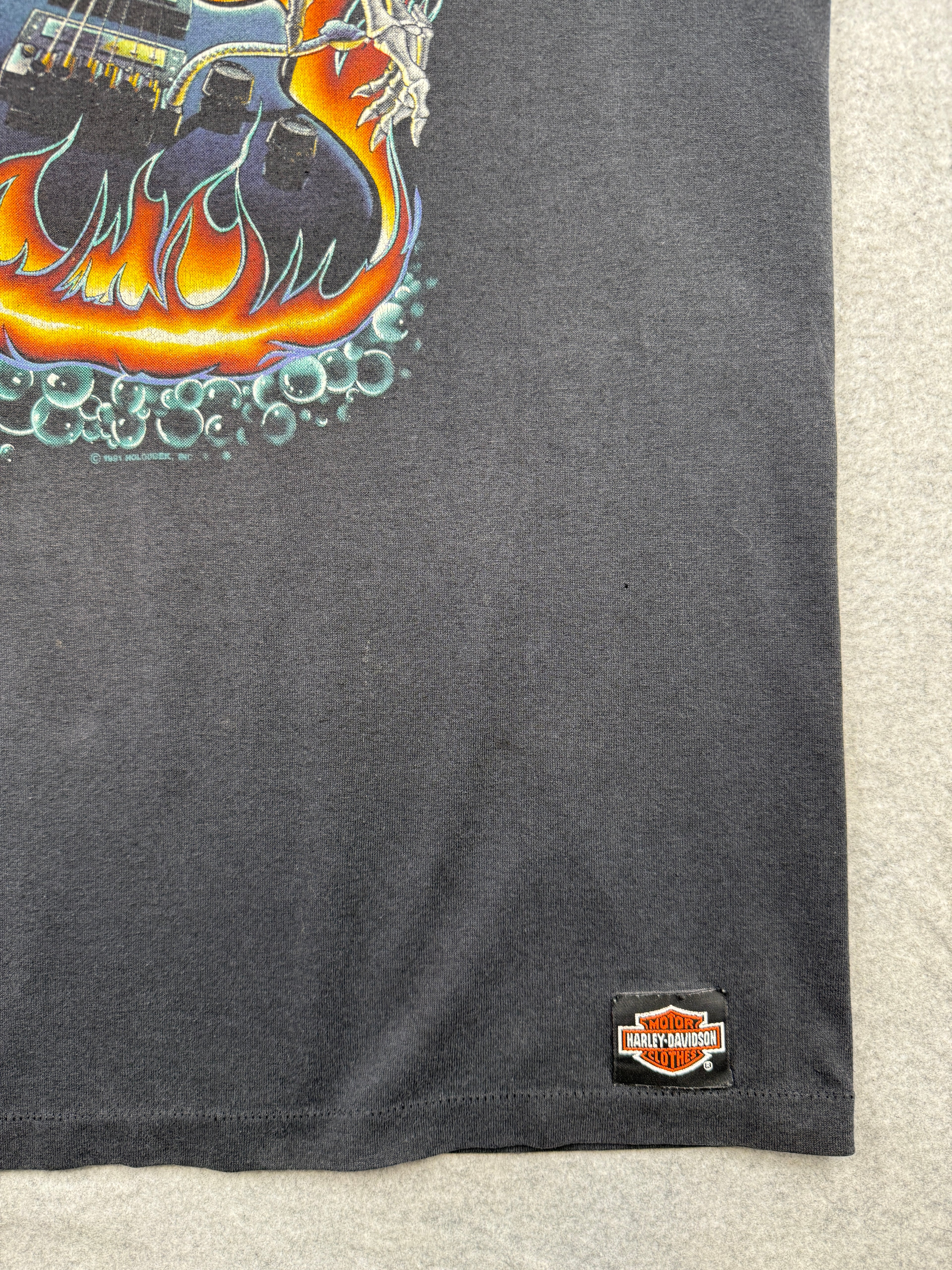 Vintage Holoubek Skeleton Flame Guitar Sleeveless Tee Black