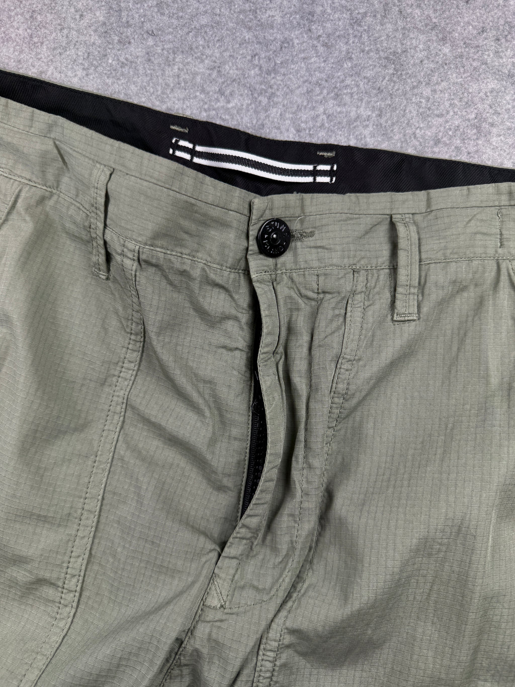 Stone Island Tapered Cargo Pants Green (USED)