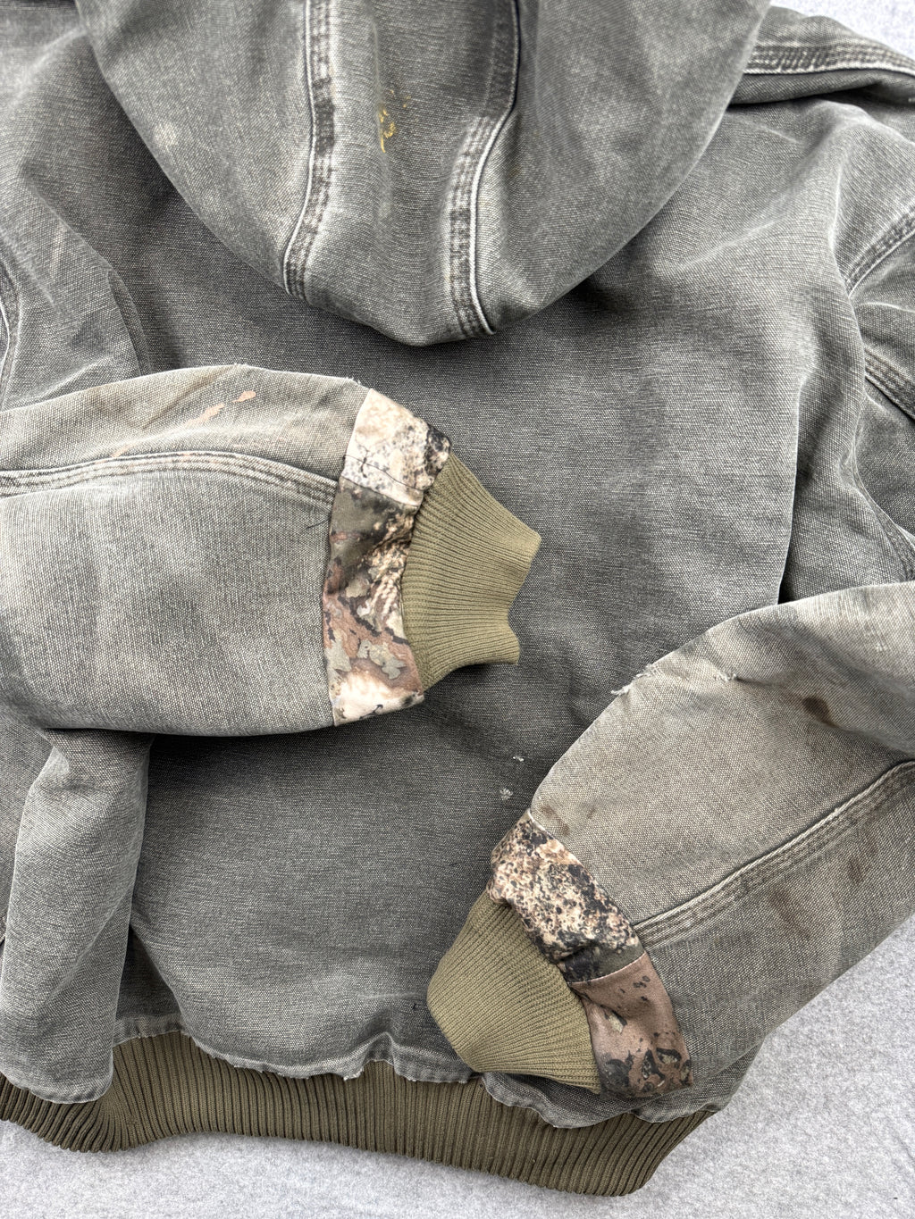 Vintage Carhartt Distressed Active Hooded Jacket Green