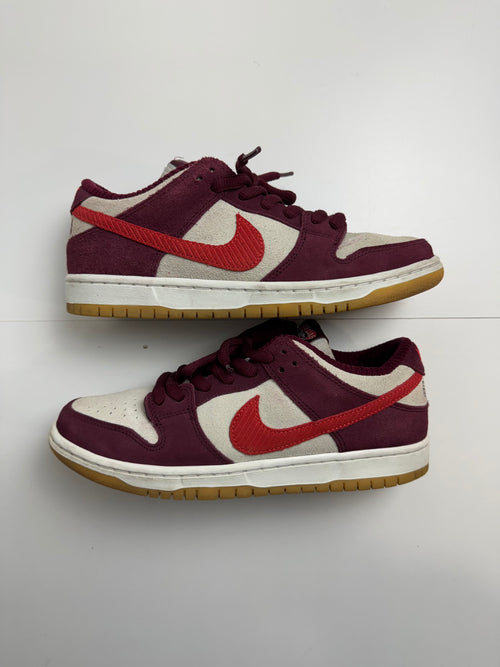 Nike SB Dunk Low 'Skate Like A Girl' (USED) | Vintage Clothing Store Canada