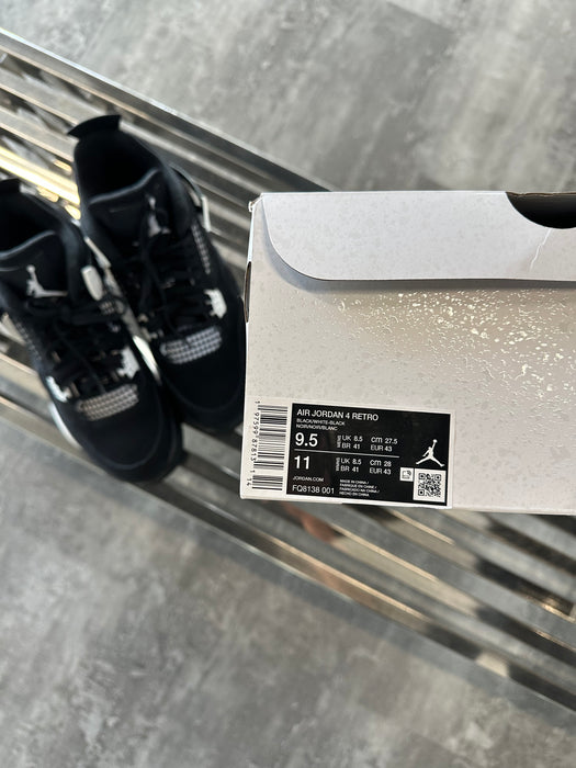Air Jordan 4 Retro White Thunder (USED) | Vitnage Clothing Store Canada