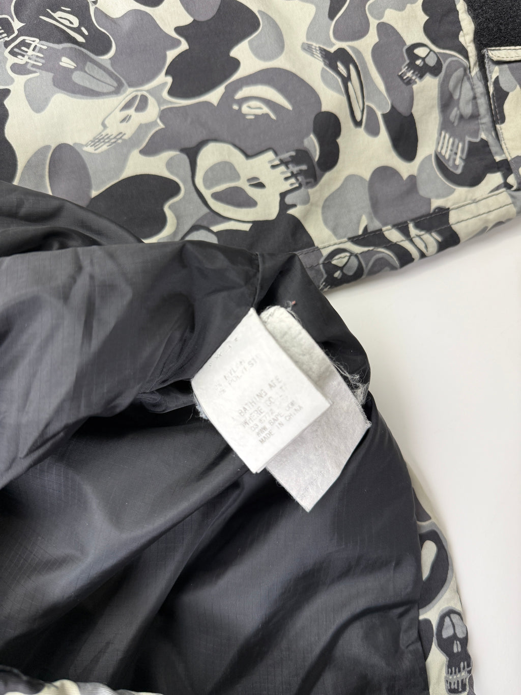 Stussy x BAPE Skull Camo Snowboard Jacket Grey (USED)
