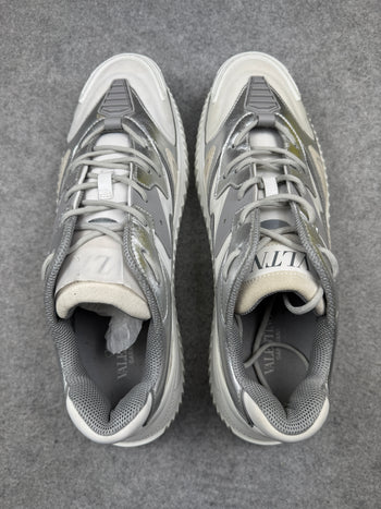 Valentino Garavani Wade Runner Sneakers (NEW, NO BOX)