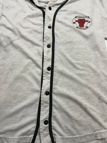 (M) Vintage 90s Chicago Bulls Baseball Jersey Light Grey