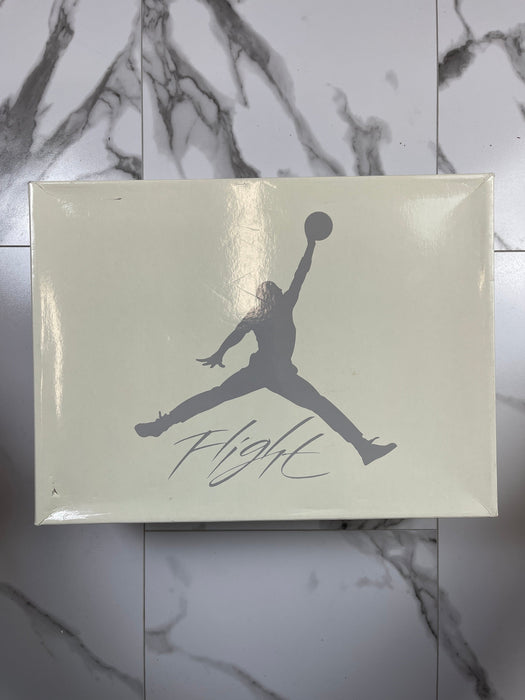 Air Jordan 4 Retro SB Pine Green (USED) | Vitnage Clothing Store Canada