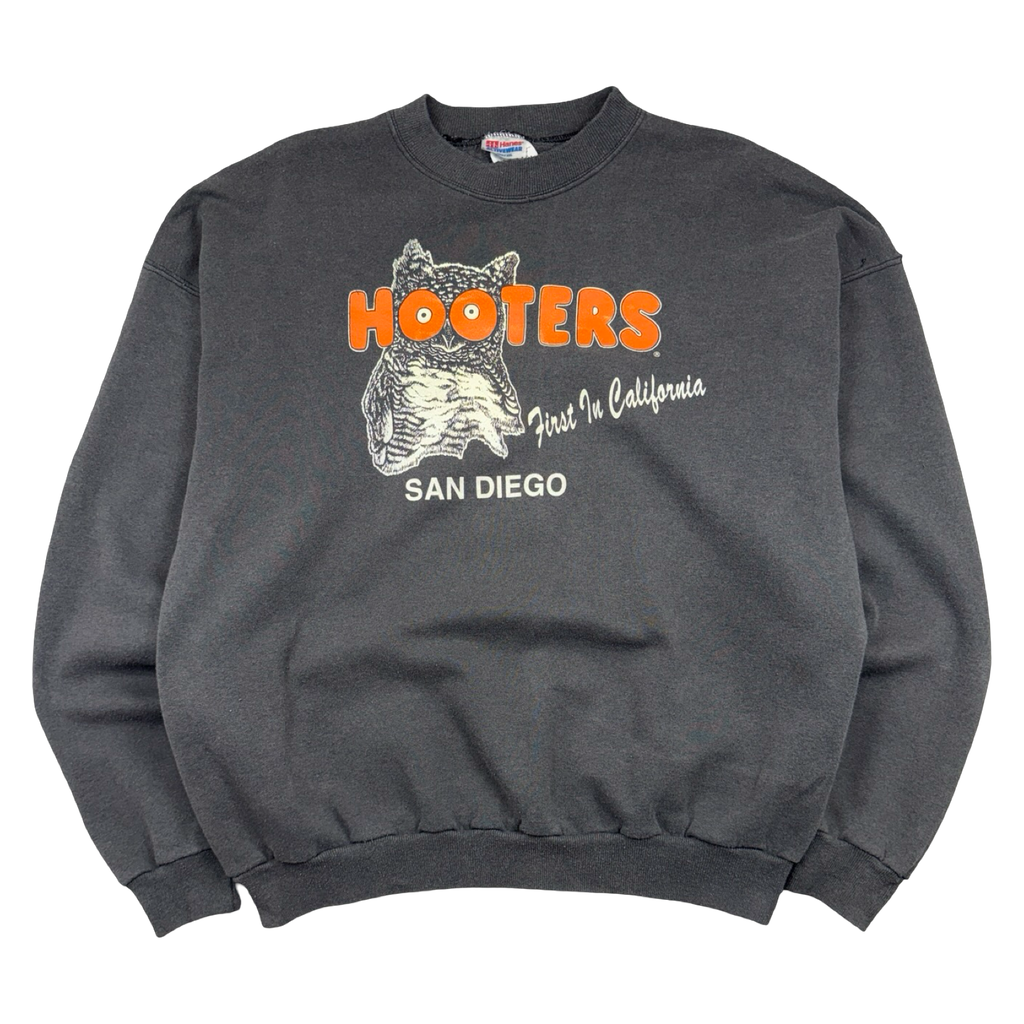 Vintage Hooters Crewneck Faded Black
