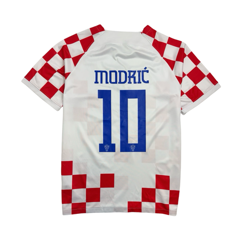 (L) Nike Luka Modric Croatia Soccer Kit | Vintage Clothing Store Canada