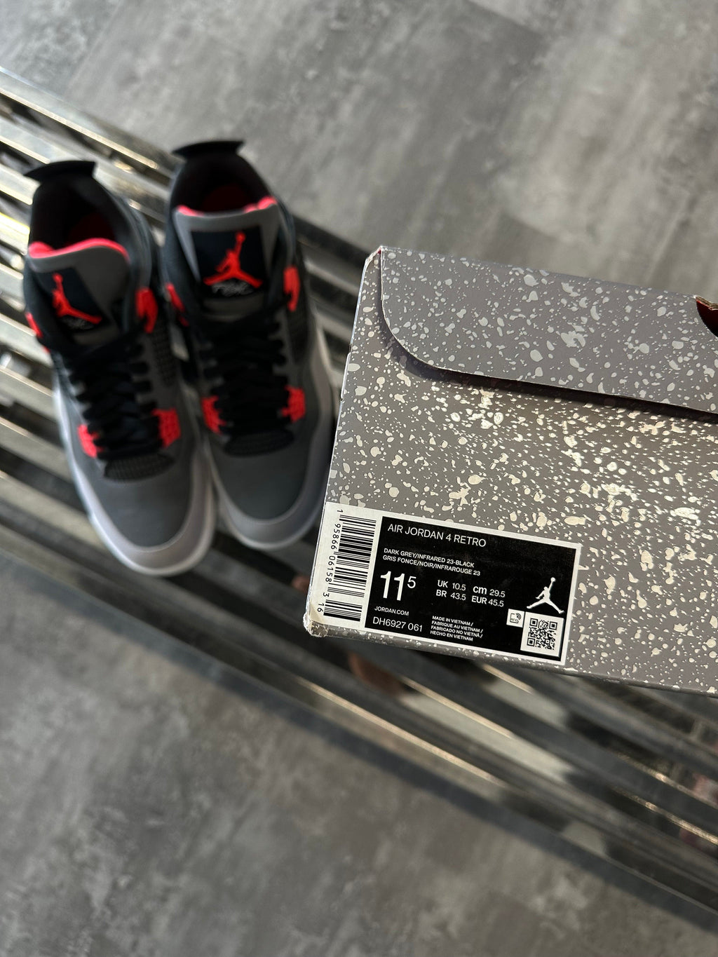 Air Jordan 4 Retro Infrared (USED)