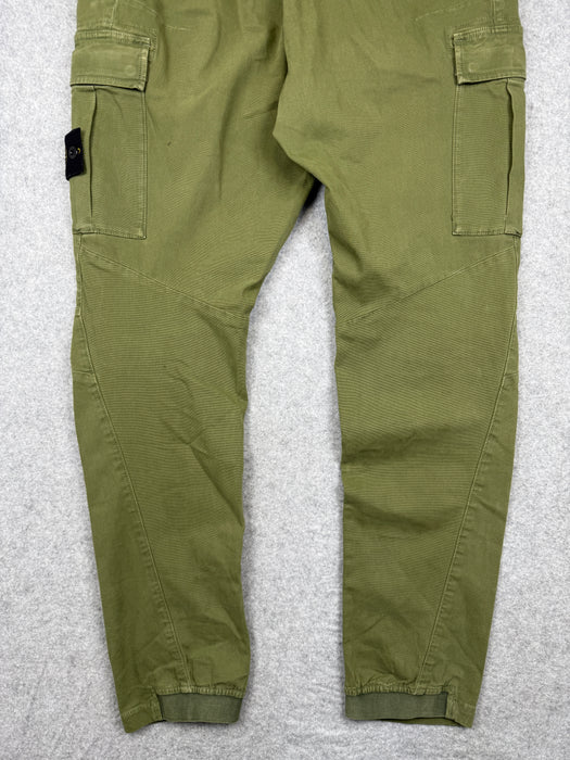 Stone Island Cargo Pants Olive (USED) | Vitnage Clothing Store Canada