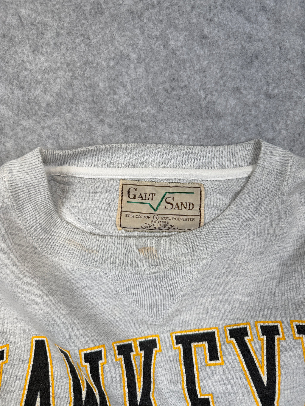 Vintage University of Iowa Hawkeyes Sweatshirt Grey
