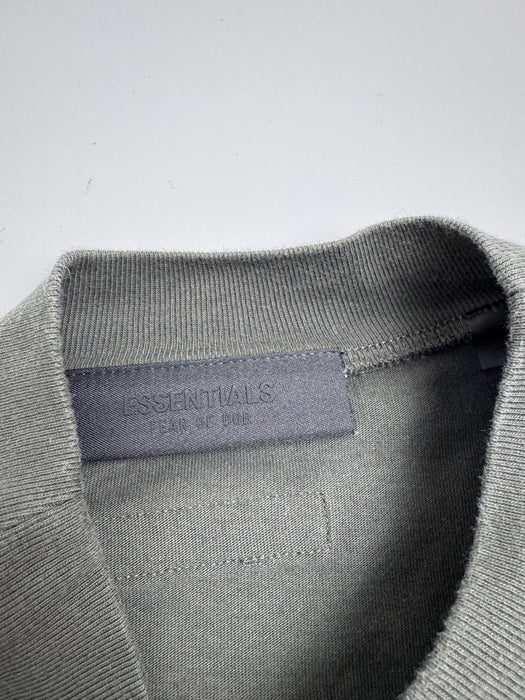 Fear Of God Essentials Crewneck Tee Black (USED) | Vitnage Clothing Store Canada