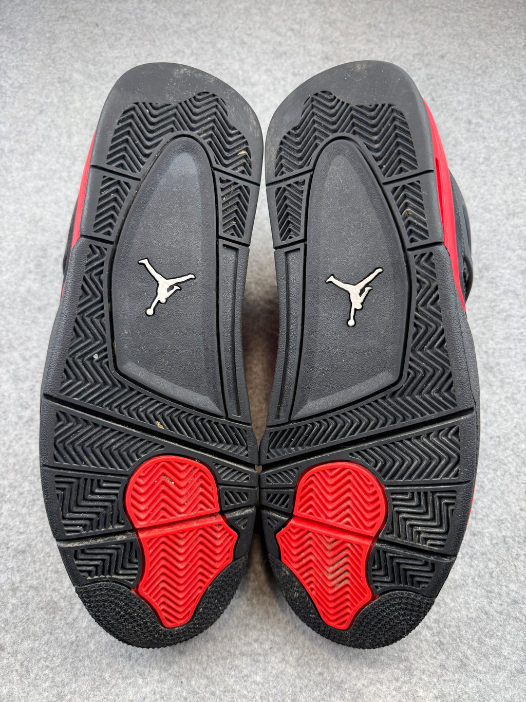 Air Jordan 4 Retro Red Thunder (USED, NO BOX)