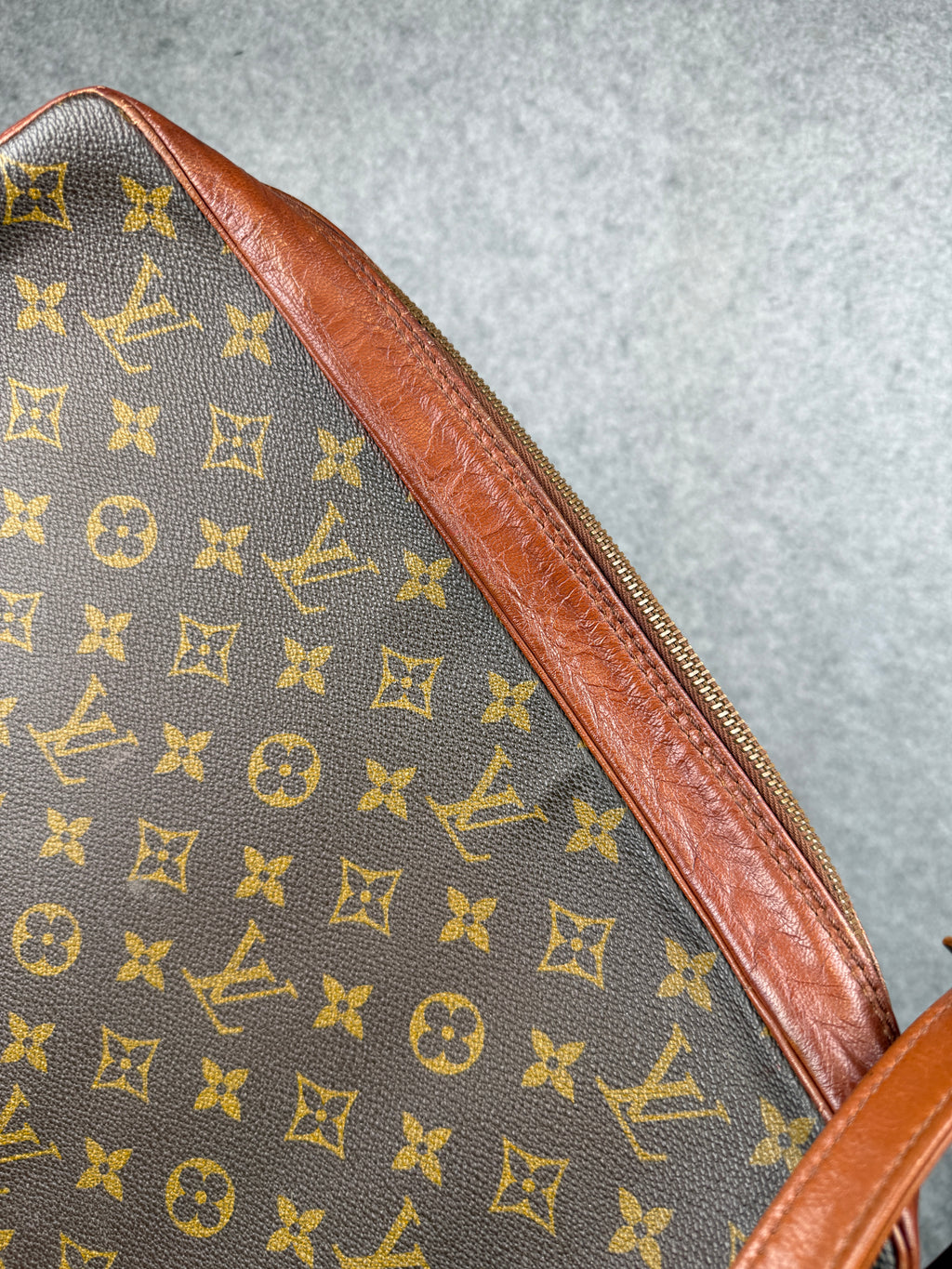 Louis Vuitton Monogram Sac Bandouliere Shoulder Bag