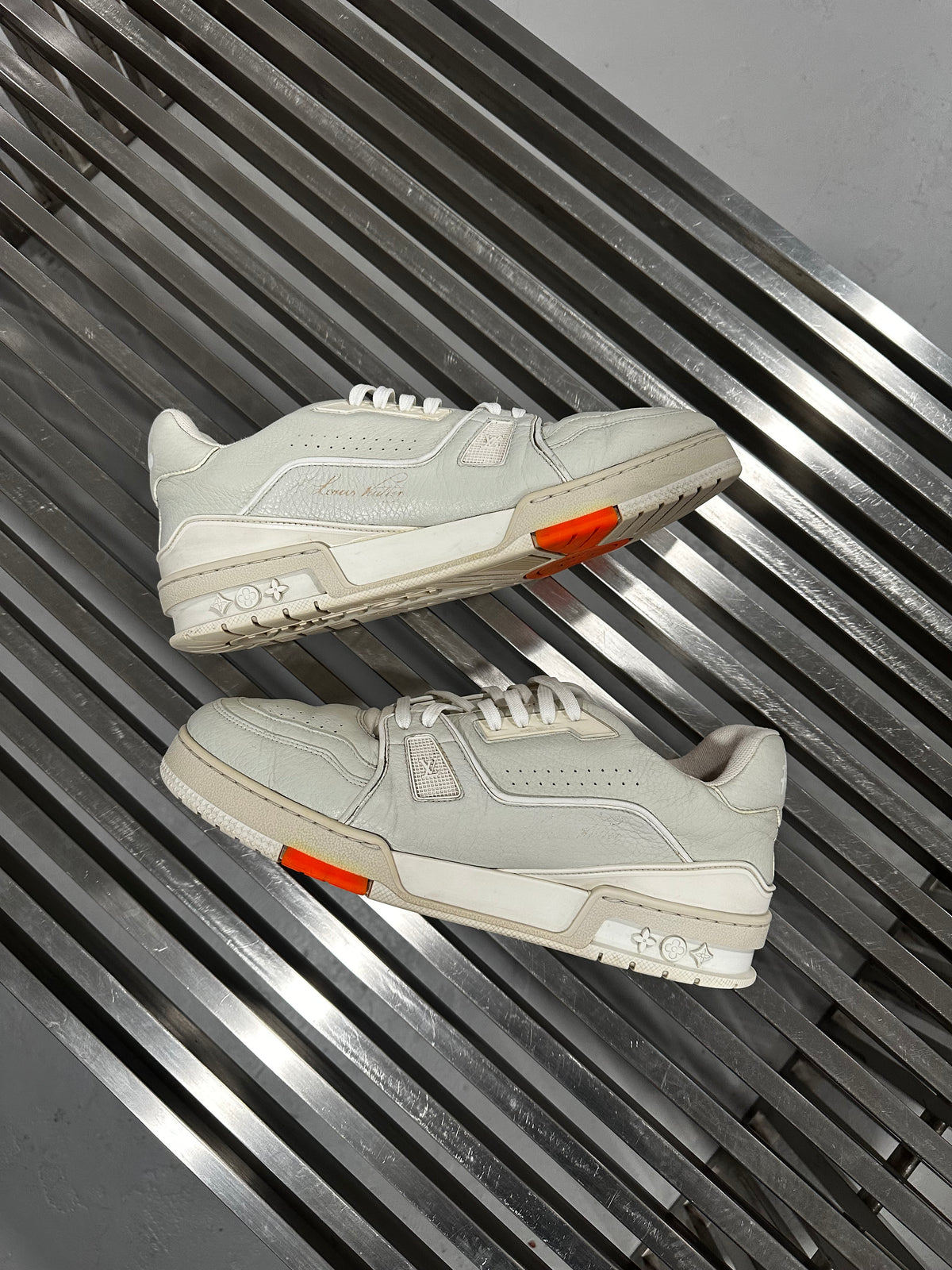 Louis Vuitton Low Trainer #54 Off White (USED NO BOX)