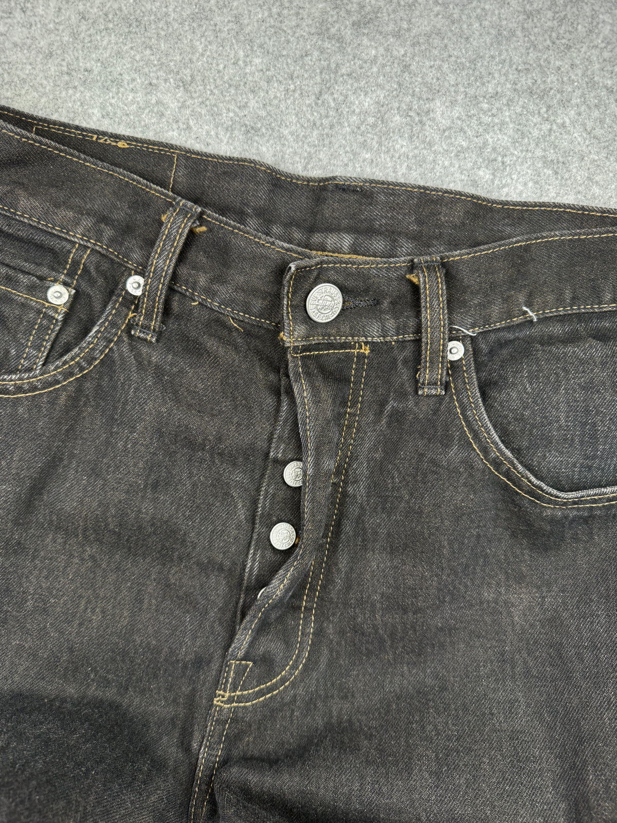 Stussy x Levi’s Crispy Rinse 568 Denim Pants Black/Brown (USED)