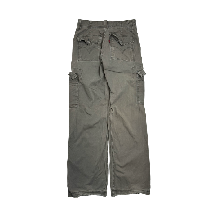 (30) Levi's Loose Straight Cargo Pants Green | Vitnage Clothing Store Canada