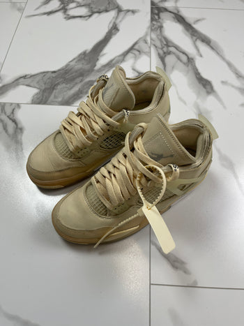 Women's Air Jordan 4 Retro Off-White Sail (USED)