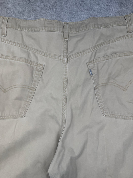 Vintage Levi's Silver Tab Khakis Shorts Beige | Vitnage Clothing Store Canada