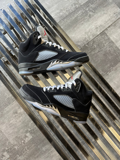 Air Jordan 5 Retro OG Black Metallic Reimagined (USED) | Vintage Clothing Store Canada