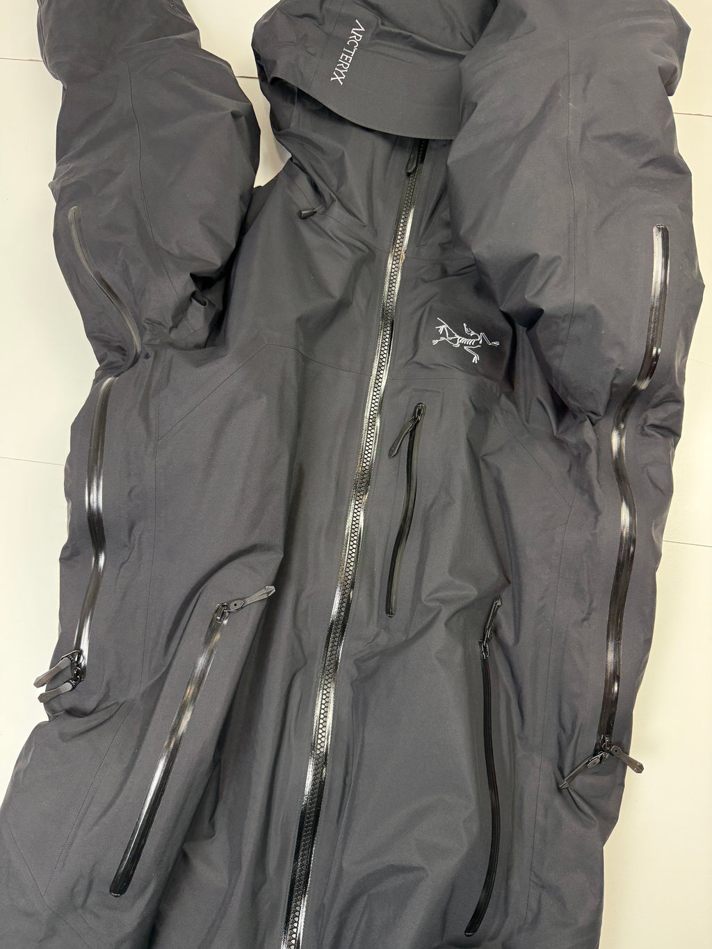 Arc’teryx Beta Insulated Jacket Black (USED)