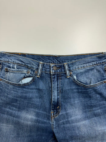 (35) Vintage Levis 505 Denim Pants