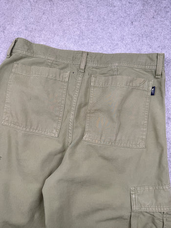 The North Face Long Cargo Shorts Green