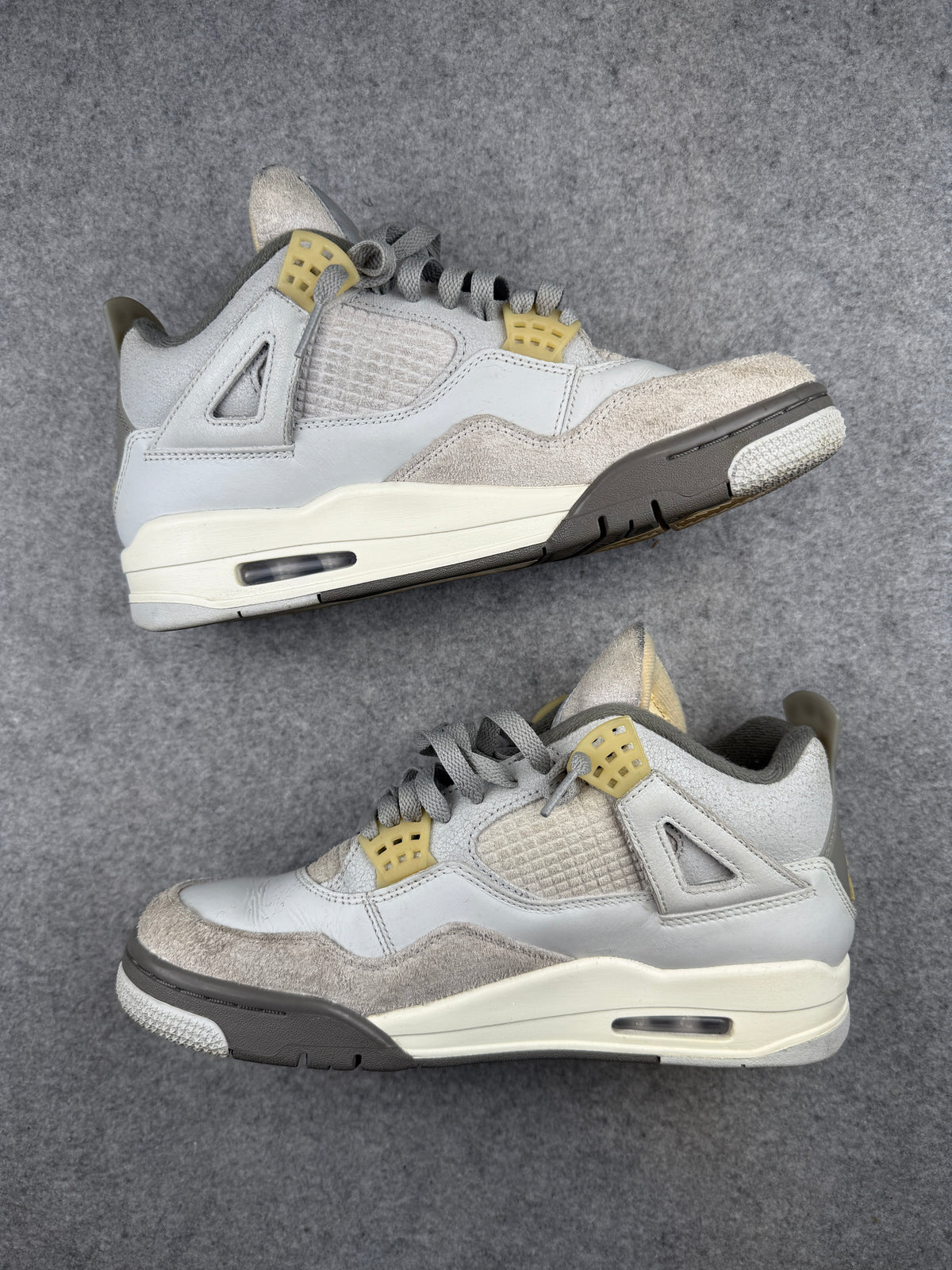 Air Jordan 4 Retro SE Craft Photon Dust (USED, NO BOX)