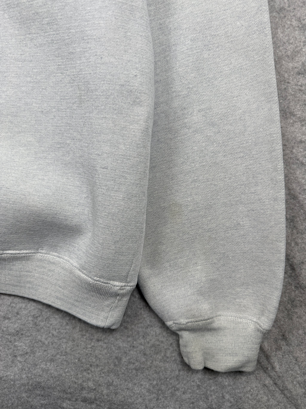 Vintage University of Northern Iowa Sweatshirt Grey