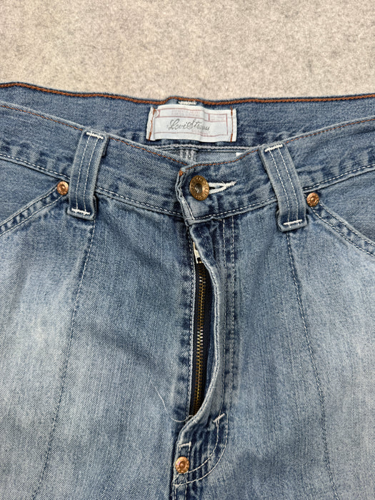 Levi's Strauss Denim Shorts | Vitnage Clothing Store Canada