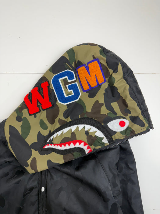BAPE Shark Insulated Full Zip Jacket Mono Camo Black (USED) | Vitnage Clothing Store Canada
