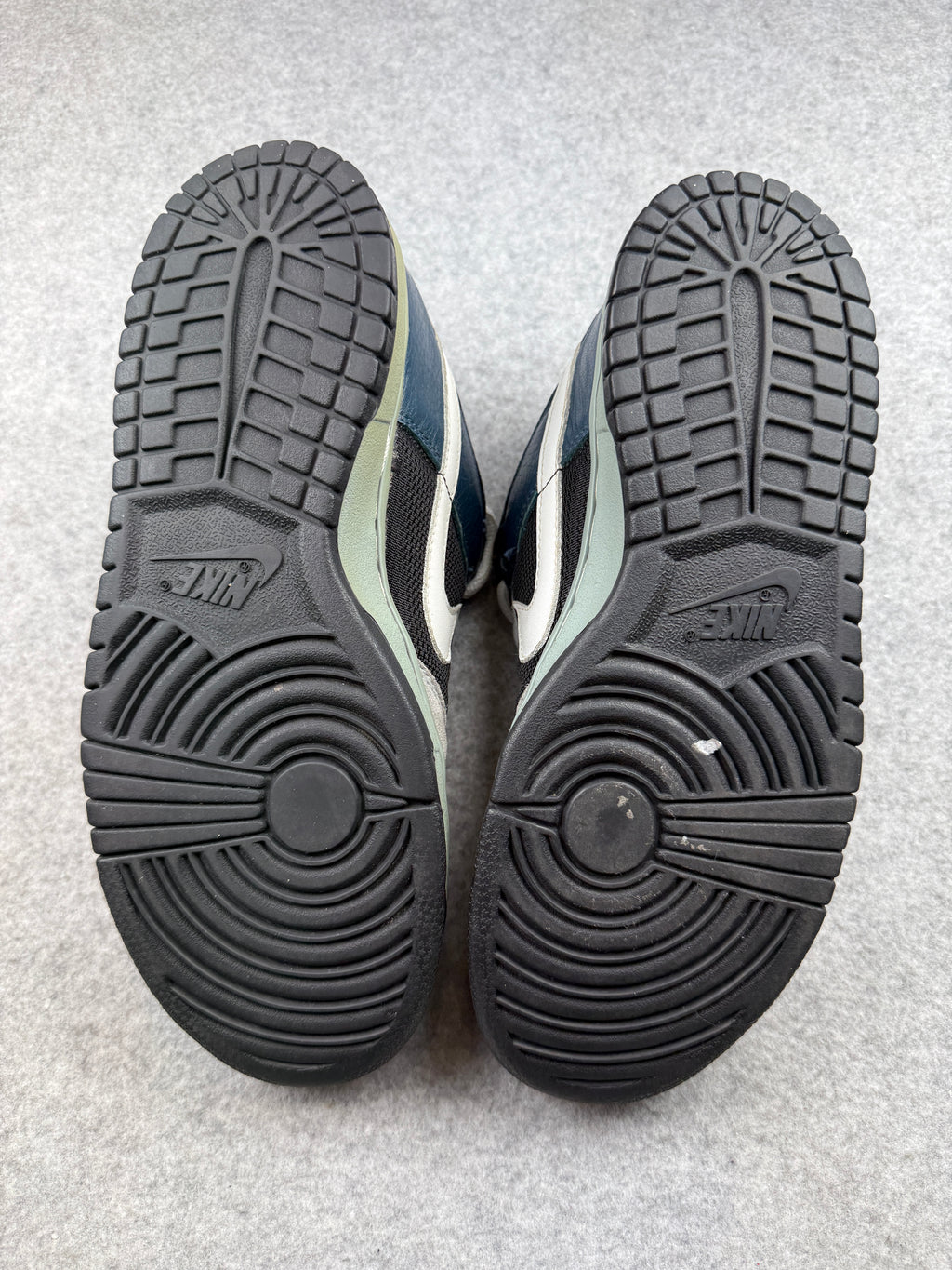 Nike Dunk Low Pro SB Futura (USED, NO BOX)
