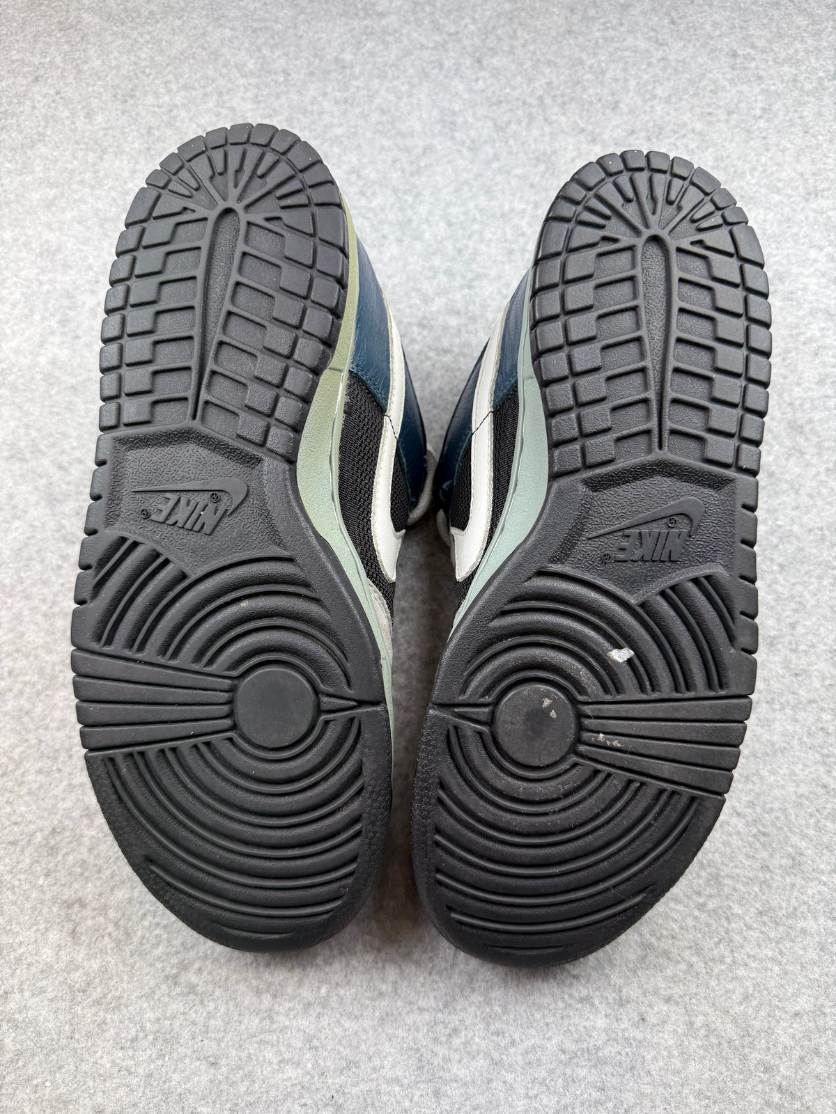 Nike Dunk Low Pro SB Futura (USED, NO BOX)